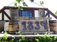 Viele Geb&auml;ude aus der Gr&uuml;nderzeit des Ortes sind erhalten