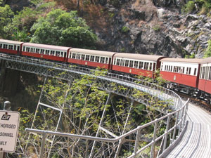 Die Scenic Railway auf der Stony Creek Br&uuml;cke