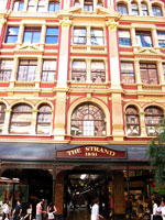 The Strand: Altehrw&uuml;rdige Einkaufspassage von 1891