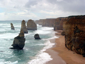 Zw&ouml;lf Apostel: einer der bekanntesten Aussichtspunkte an der spektakul&auml;ren Great Ocean Road im S&uuml;den Victorias