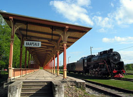Alte Loks sind im Estnischen Bahnmuseum im Bahnhof von Haapsalu zu sehen (Foto: Eichner-Ramm) Alte Loks sind im Estnischen Bahnmuseum im Bahnhof von Haapsalu zu sehen (Foto: Eichner-Ramm)