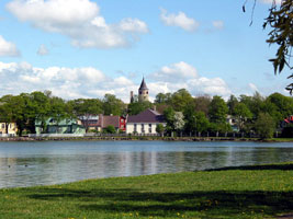 Blick auf die Stadt mit dem Turm der Weißen Dame (Foto: Eichner-Ramm) Blick auf die Stadt mit dem Turm der Weißen Dame (Foto: Eichner-Ramm)