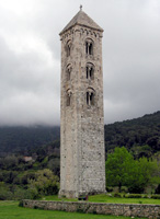 Glockenturm der San-Giovanni-Kirche in Carbini (Foto: Eichner-Ramm) Glockenturm der San-Giovanni-Kirche in Carbini (Foto: Eichner-Ramm)