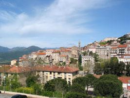 Die Bewohner von Sartène nennen ihre Stadt lieber Sartè (Foto: Eichner-Ramm) Die Bewohner von Sartène nennen ihre Stadt lieber Sartè (Foto: Eichner-Ramm)