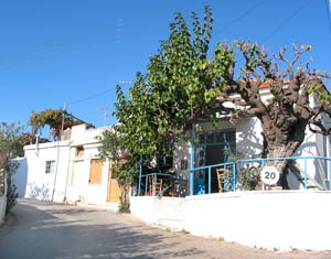 D&ouml;rflich: Taverne in Kokkino Horio