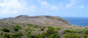 Lava und Asche formten die Küstenlandschaft zwischen Varadouro und Capelinhos (Foto: Eichner-Ramm) Lava und Asche formten die Küstenlandschaft zwischen Varadouro und Capelinhos (Foto: Eichner-Ramm)