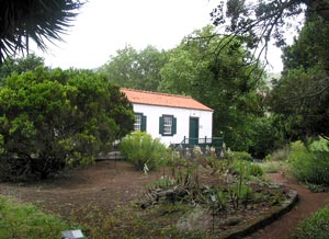 Blick auf das Eingangsgebäude im Botanischen Garten von Flamengos (Foto: Eichner-Ramm) Blick auf das Eingangsgebäude im Botanischen Garten von Flamengos (Foto: Eichner-Ramm)