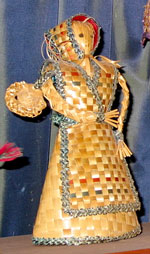 Strohpuppe aus der Escola Regional de Artesanto (Foto: Eichner-Ramm)