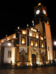 São-Sebastiao-Kirche bei Nacht (Foto: Eichner-Ramm) São-Sebastiao-Kirche bei Nacht (Foto: Eichner-Ramm)