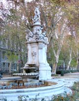 Gerne &uuml;bersehen: Apollo-Brunnen am Paseo del Prado