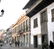 Haupteinkaufsstra&szlig;e in der Altstadt von La Laguna
