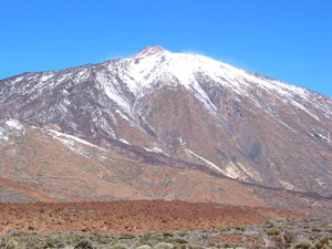 Auf den Pico del Teide f&uuml;hrt eine Drahtseilbahn hinauf, auf den Gipfel geht es nur mit Genehmigung