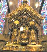 Karlsschrein: Seit 1215 ruhen hier die Gebeine Karls des Gro&szlig;en