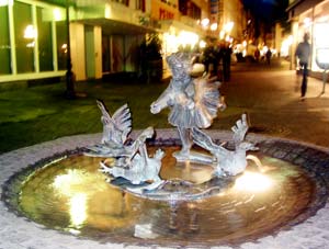 Brunnen in der Stra&szlig;e Entenpfuhl