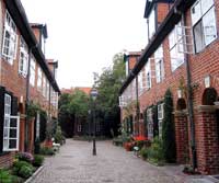 Einer der vielen H&ouml;fe L&uuml;becks