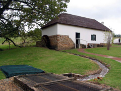 Ambagswerf hinter dem ehemaligen Gefängnis (Foto: Eichner-Ramm) Ambagswerf hinter dem ehemaligen Gefängnis (Foto: Eichner-Ramm)