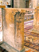 Marmors&auml;ule in der Marien-Kirche