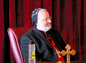 Kloster Deir Zaferan: Sitz des Metropoliten von Mardin, Bischof Filuxinus Saliba &Ouml;zmen